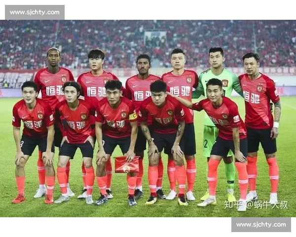 以上海上港与广州富力对决为核心的中超焦点战全景解析与赛前看点展望